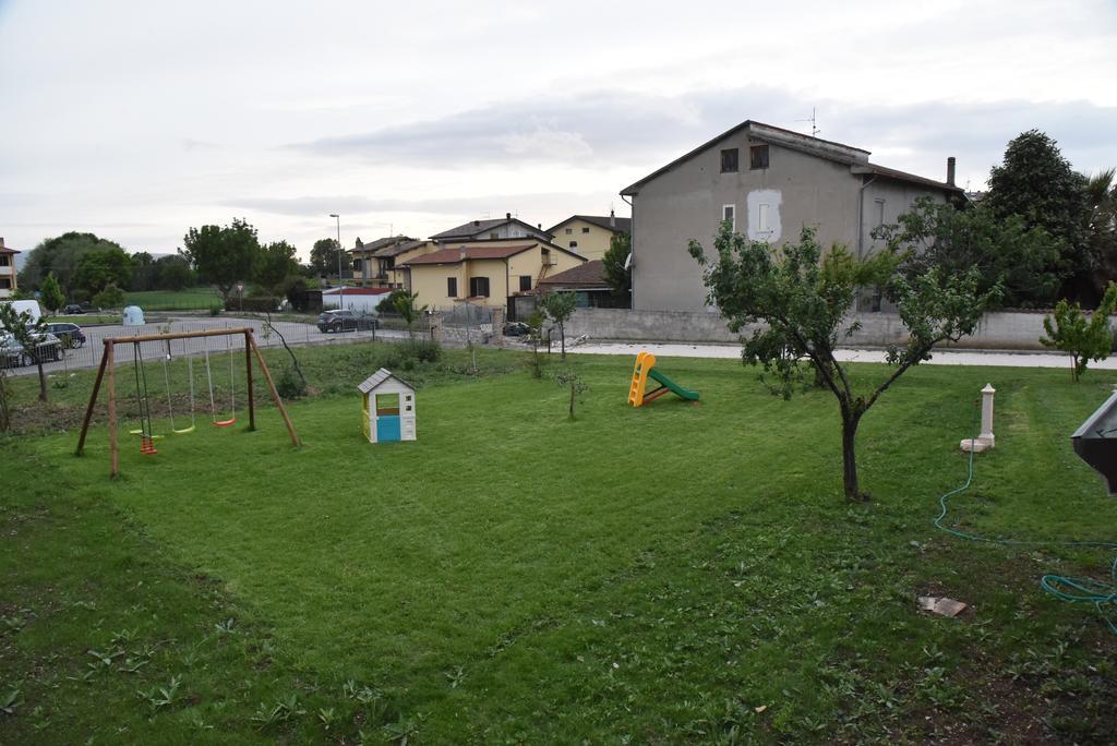Casa Vacanze Roberta Rivotorto Exterior photo